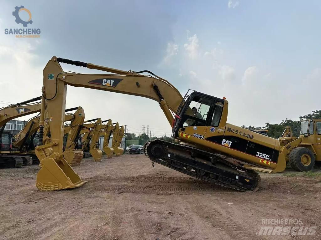CAT 325 CL Pásová rýpadla