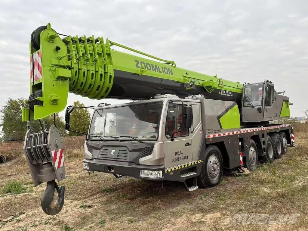 Zoomlion ZTC900V Univerzální terénní jeřáby