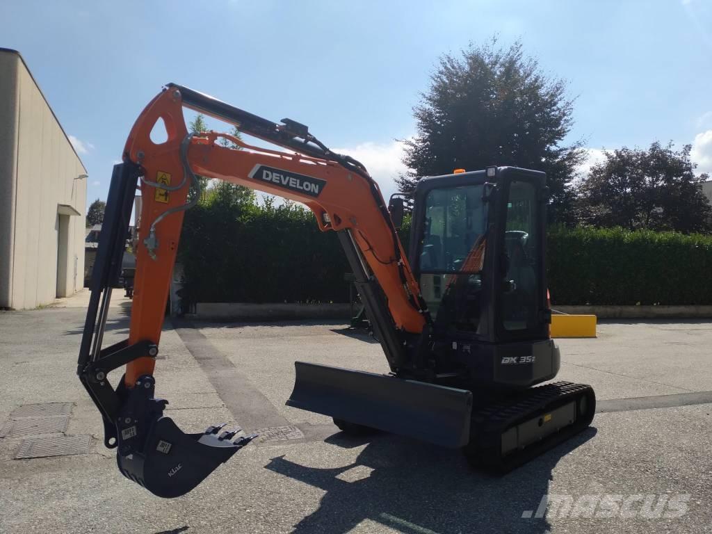 Develon DX 35 Z-7 Mini rýpadla < 7t