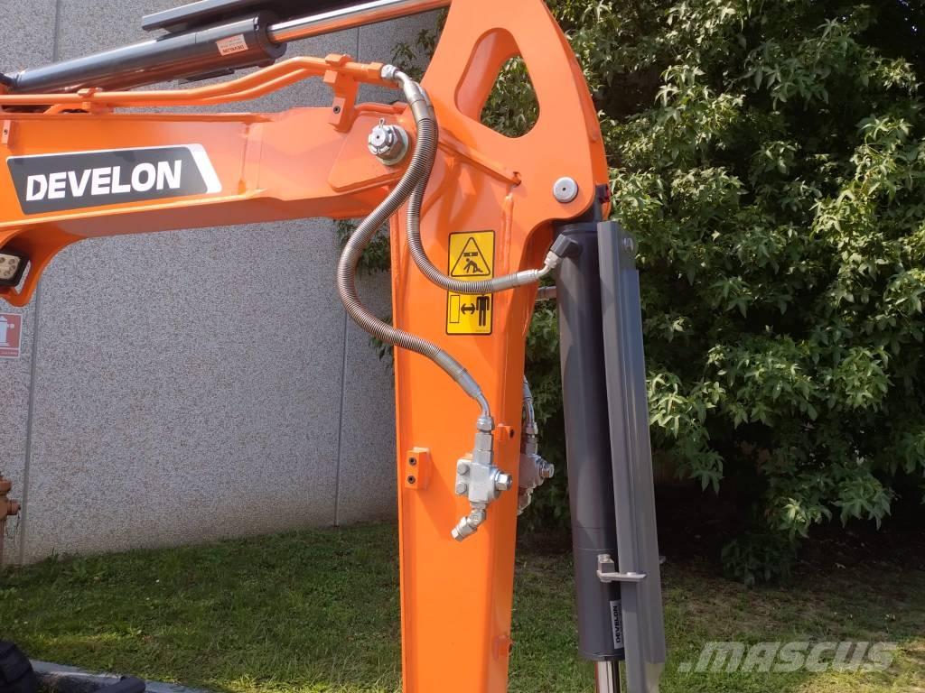 Develon DX 35 Z-7 Mini rýpadla < 7t