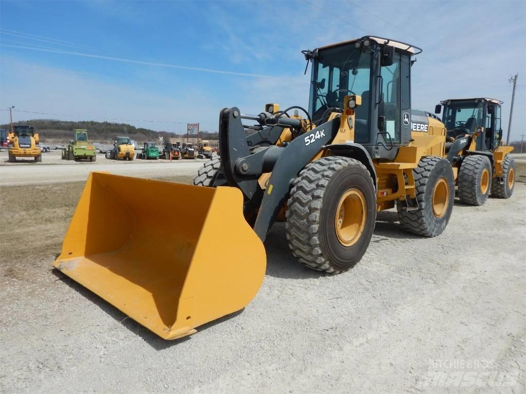 John Deere 524K Kolové nakladače