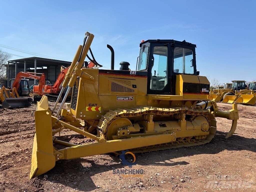 CAT D 6 G Pásové dozery