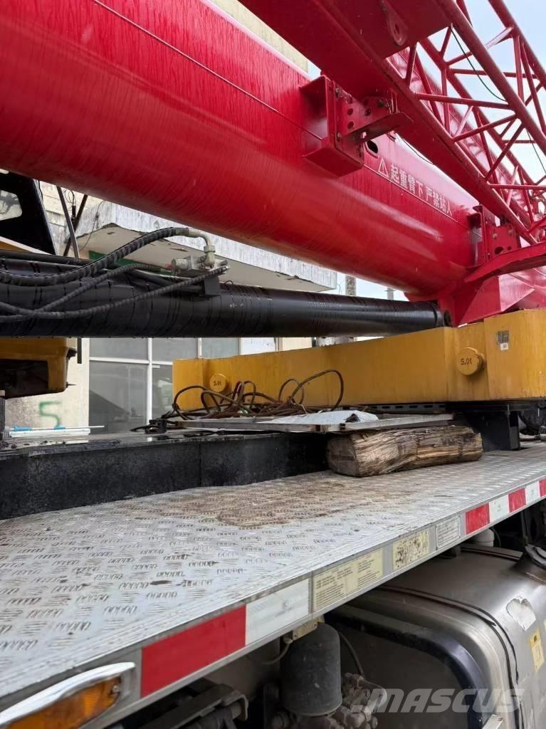 Sany STC 500 C5 Univerzální terénní jeřáby