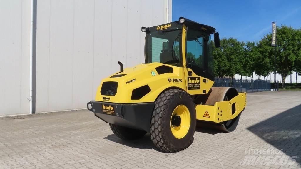 Bomag BW177 D-5 Tahačové válce