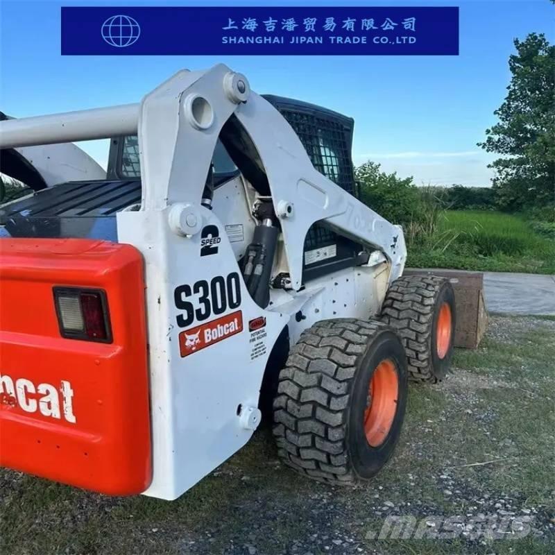 Bobcat s 300 Smykem řízené nakladače