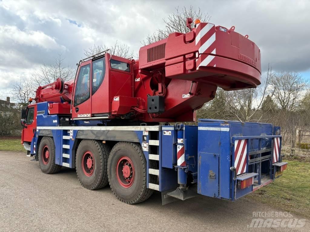 Liebherr LTM1060-3.1 Univerzální terénní jeřáby