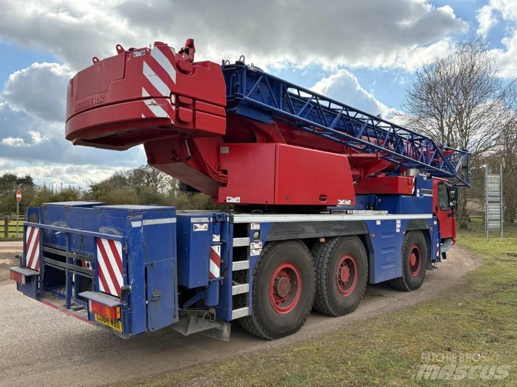Liebherr LTM1060-3.1 Univerzální terénní jeřáby