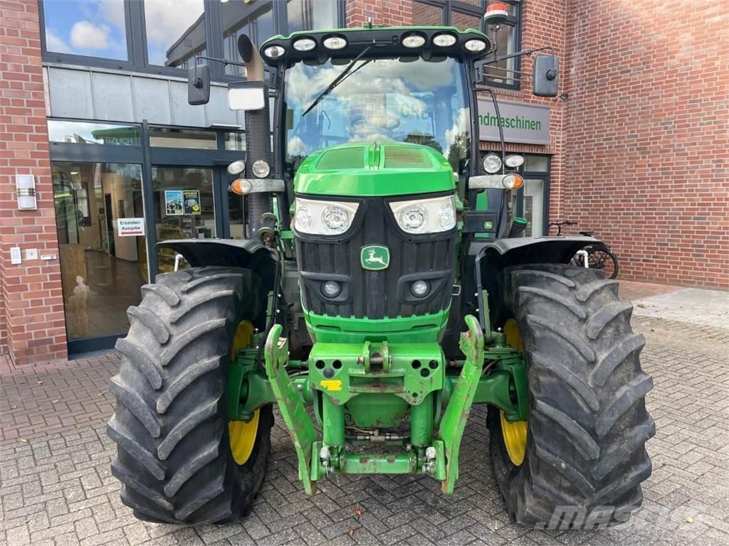 John Deere 6150R Traktory