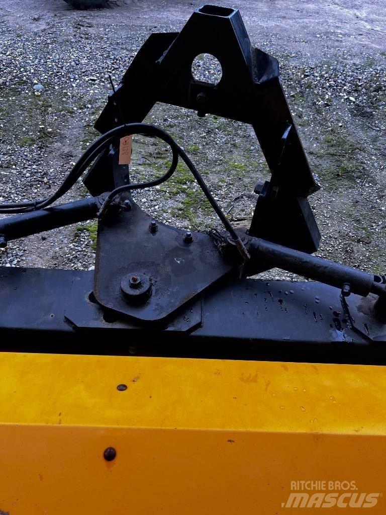  Stenballe FF2200 SP Další silniční a sněhové stroje