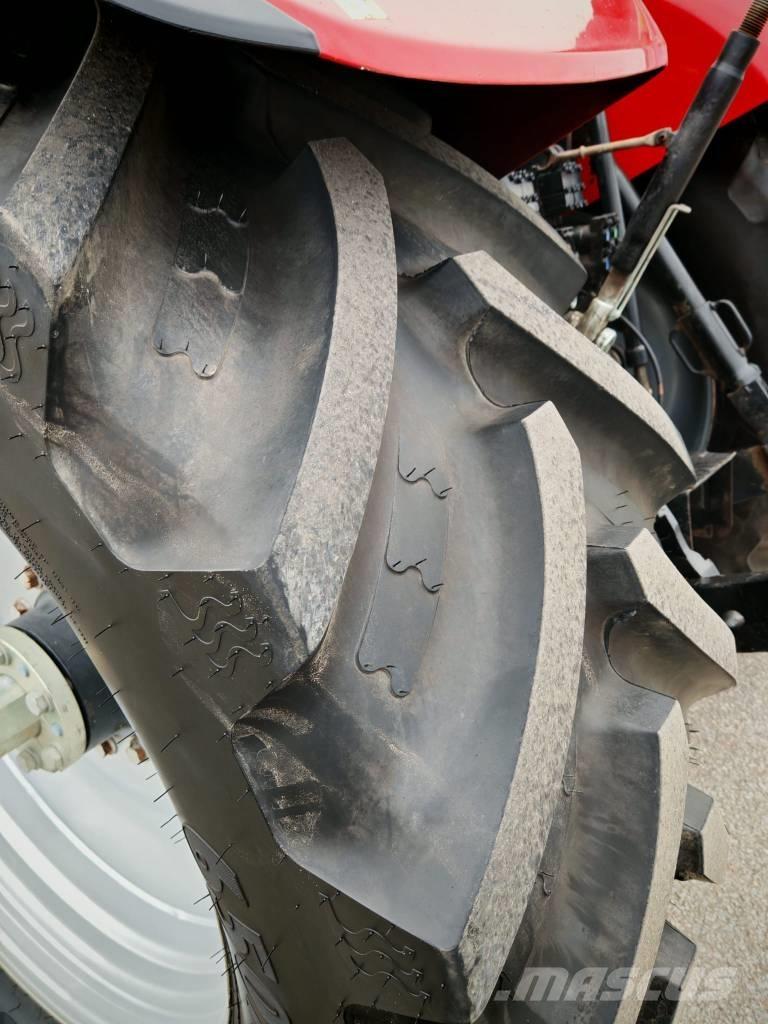 Case IH Puma 240 CVX Traktory