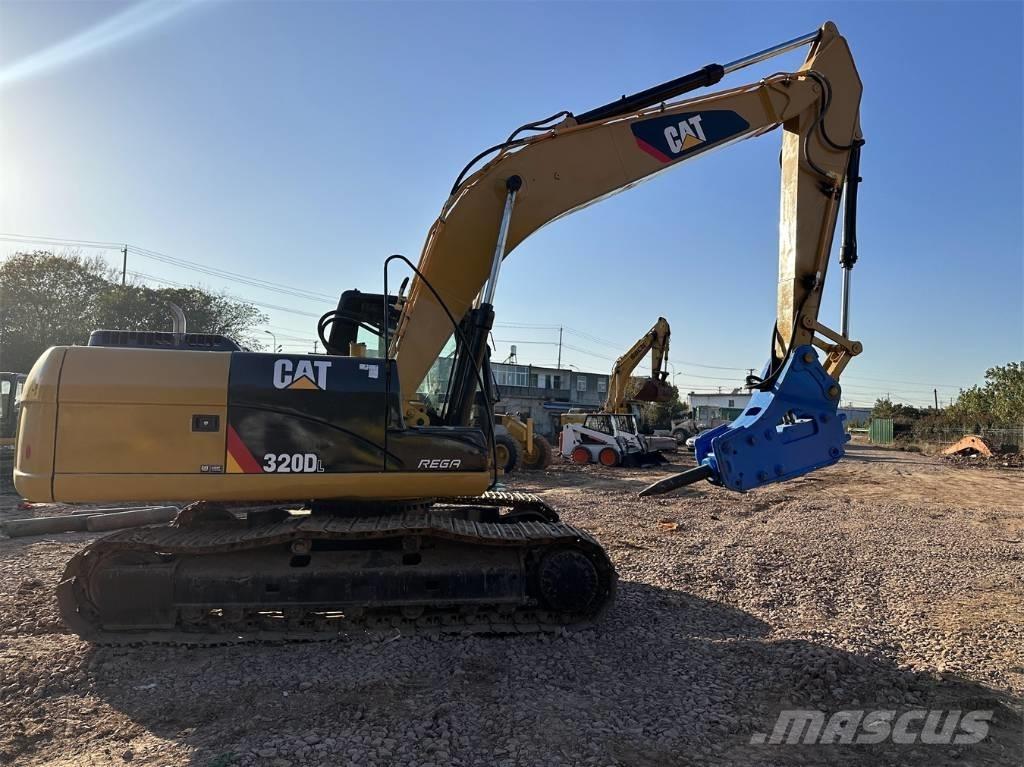 CAT 320 DL Pásová rýpadla