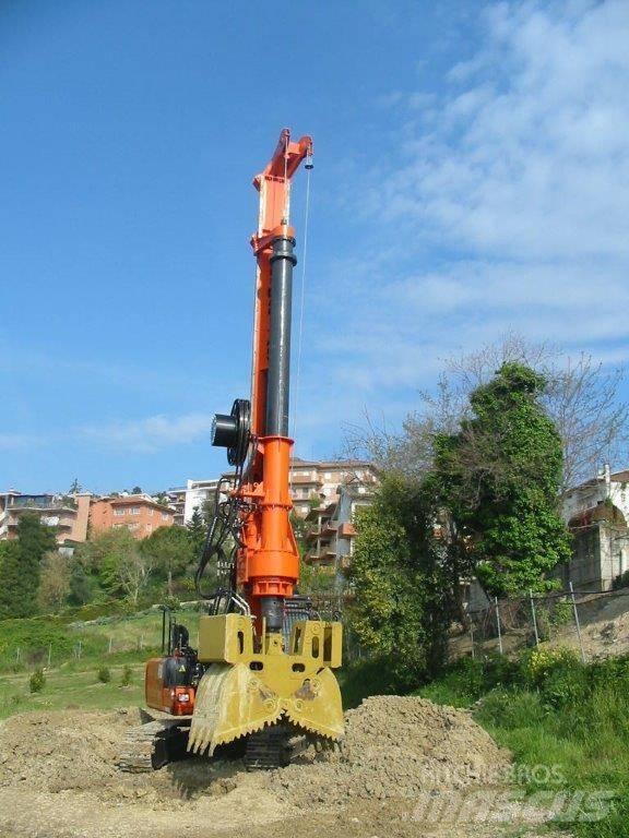 Tescar CF6 DW Pilířové jeřáby
