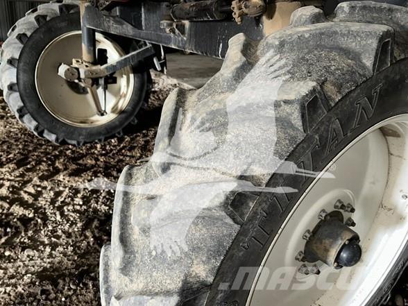 Apache AS1010 Samohybné postřikovače