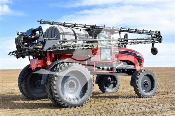 Apache AS1220 Samohybné postřikovače