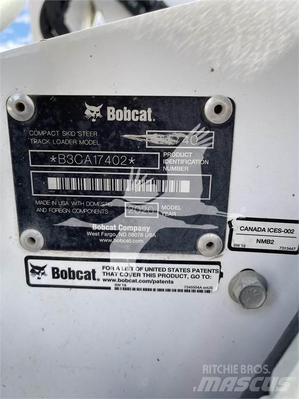 Bobcat T740 Smykem řízené nakladače