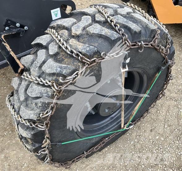 CASE 321F Kolové nakladače