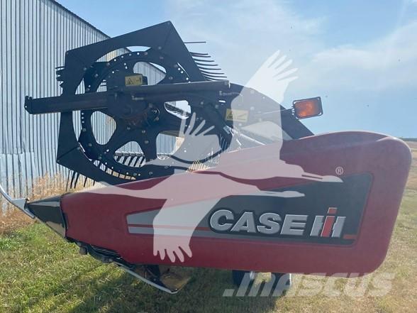 Case IH 2152 Kombajnové hlavice