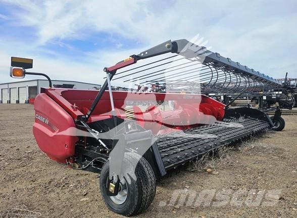 Case IH 3016 Kombajnové hlavice