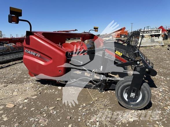 Case IH 3016 Kombajnové hlavice