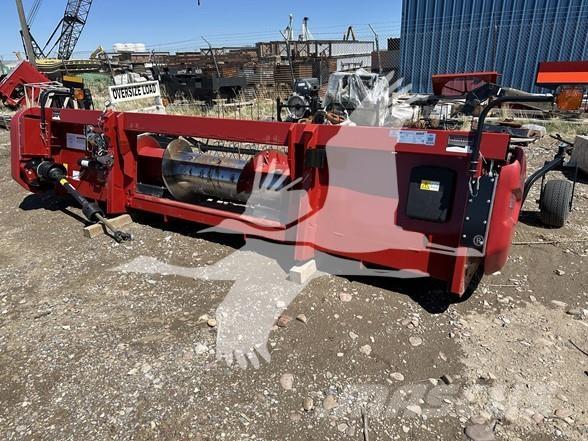 Case IH 3016 Kombajnové hlavice