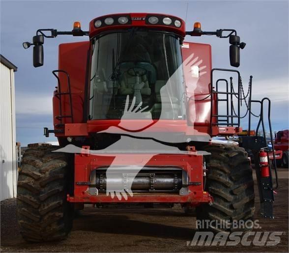 Case IH 7120 Sklízecí mlátičky