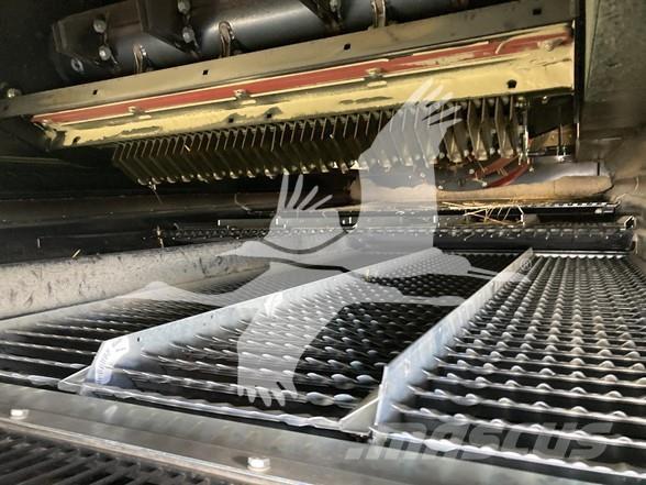 Case IH 8250 Sklízecí mlátičky