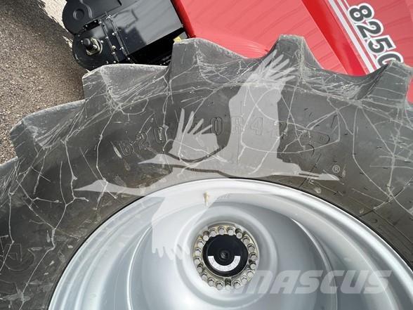 Case IH 8250 Sklízecí mlátičky