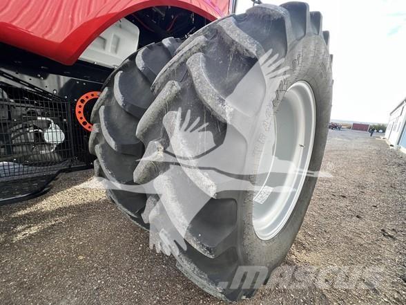 Case IH 8250 Sklízecí mlátičky