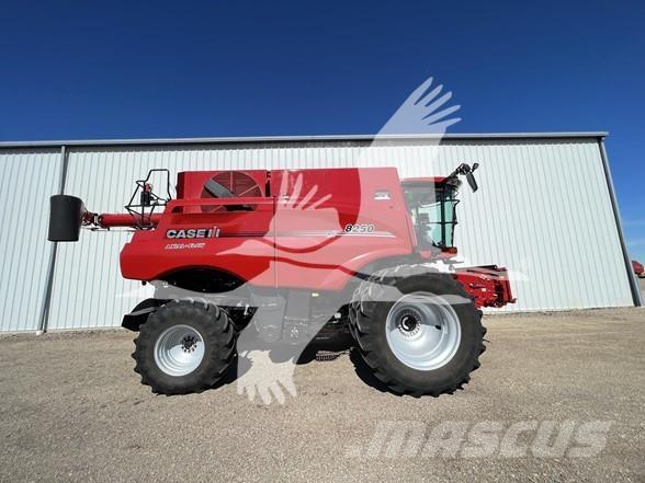 Case IH 8250 Sklízecí mlátičky