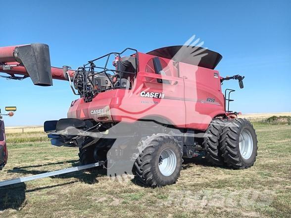 Case IH 8250 Sklízecí mlátičky