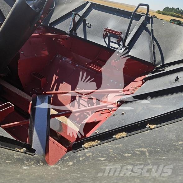 Case IH 8250 Sklízecí mlátičky