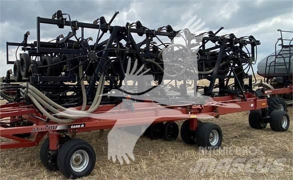 Case IH ATX700 Mechanické secí stroje