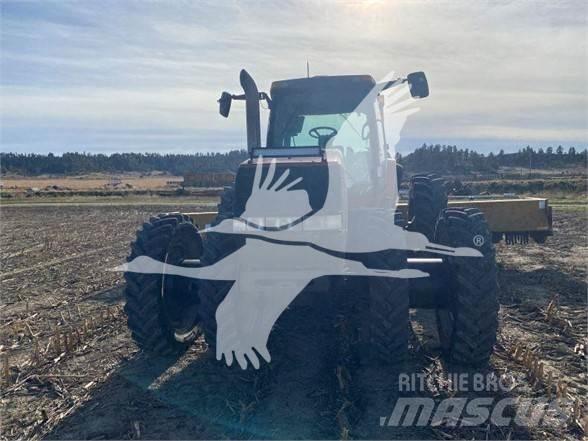Case IH MX270 Traktory