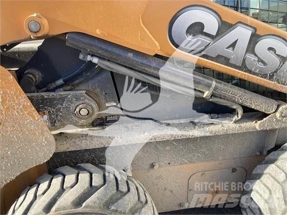 CASE SV300 Smykem řízené nakladače