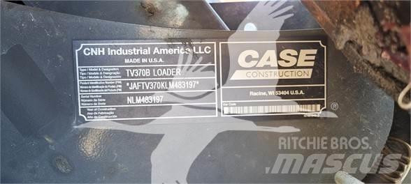 CASE TV370B Smykem řízené nakladače