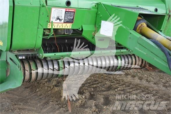 John Deere 567 Lis na válcové balíky