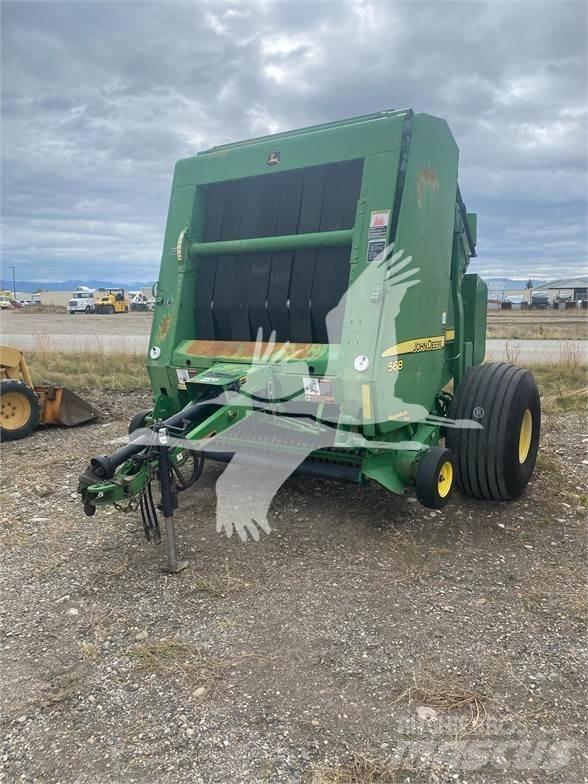 John Deere 568 Lis na válcové balíky
