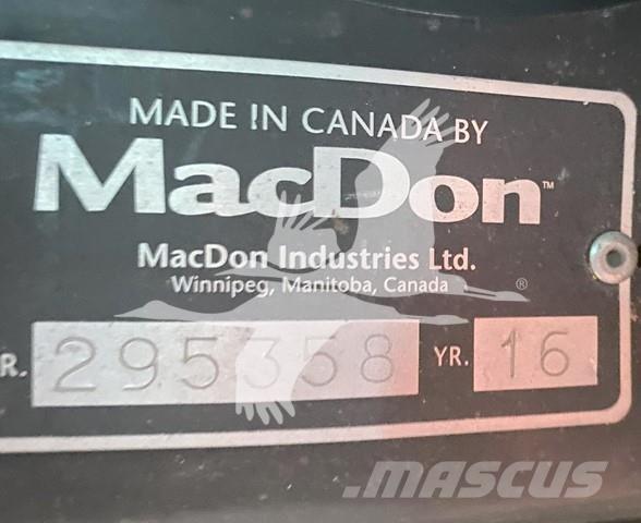 MAC DON FD75D Kombajnové hlavice