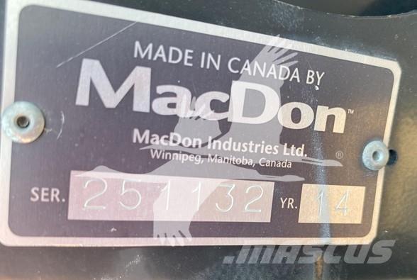 MAC DON FD75D Kombajnové hlavice