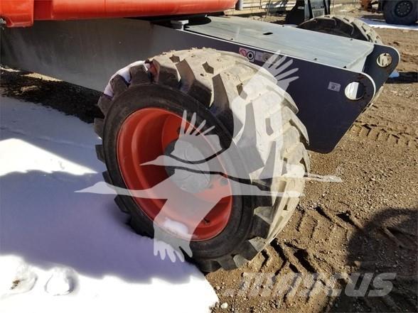 SkyJack SJ82T Teleskopické plošiny