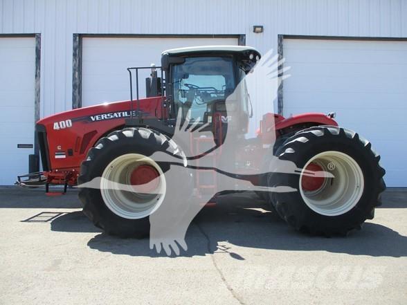 Versatile 400 Traktory