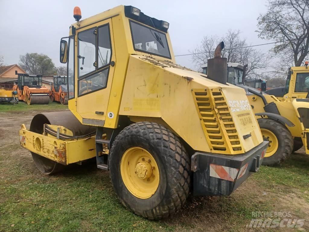 Bomag BW 177 D-3 Tahačové válce
