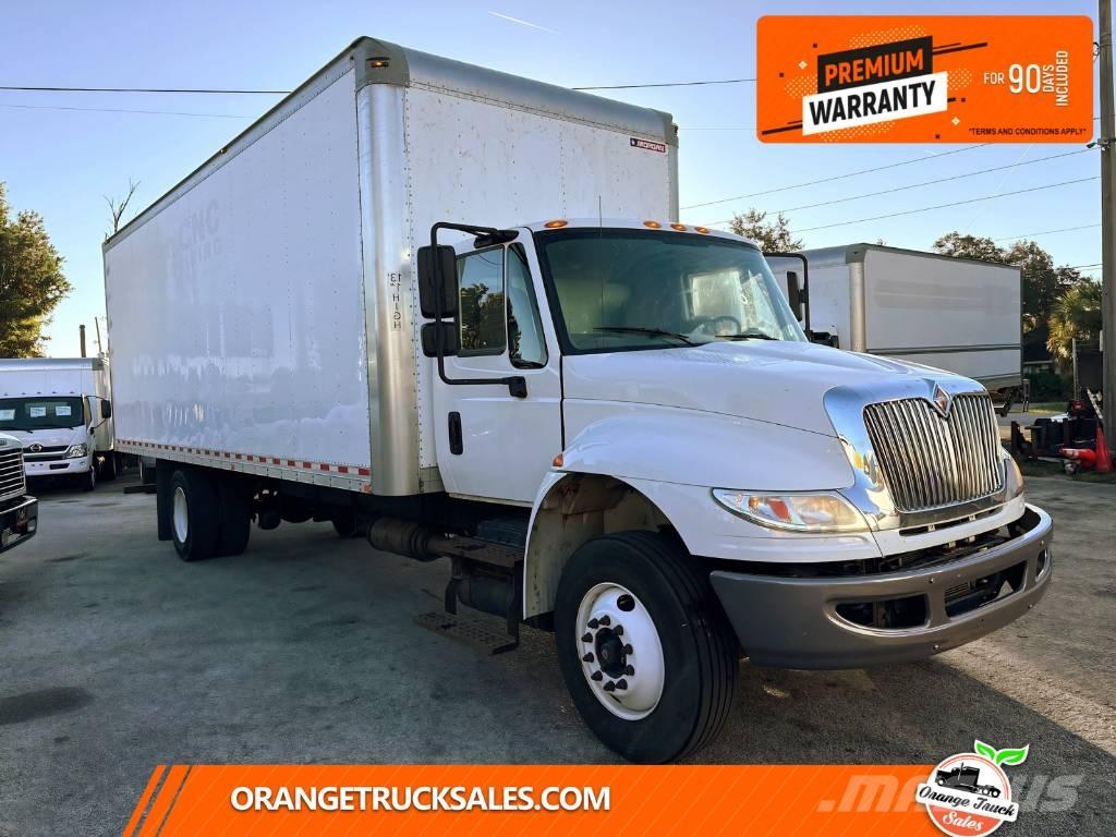 International 4300 Skříňová nástavba