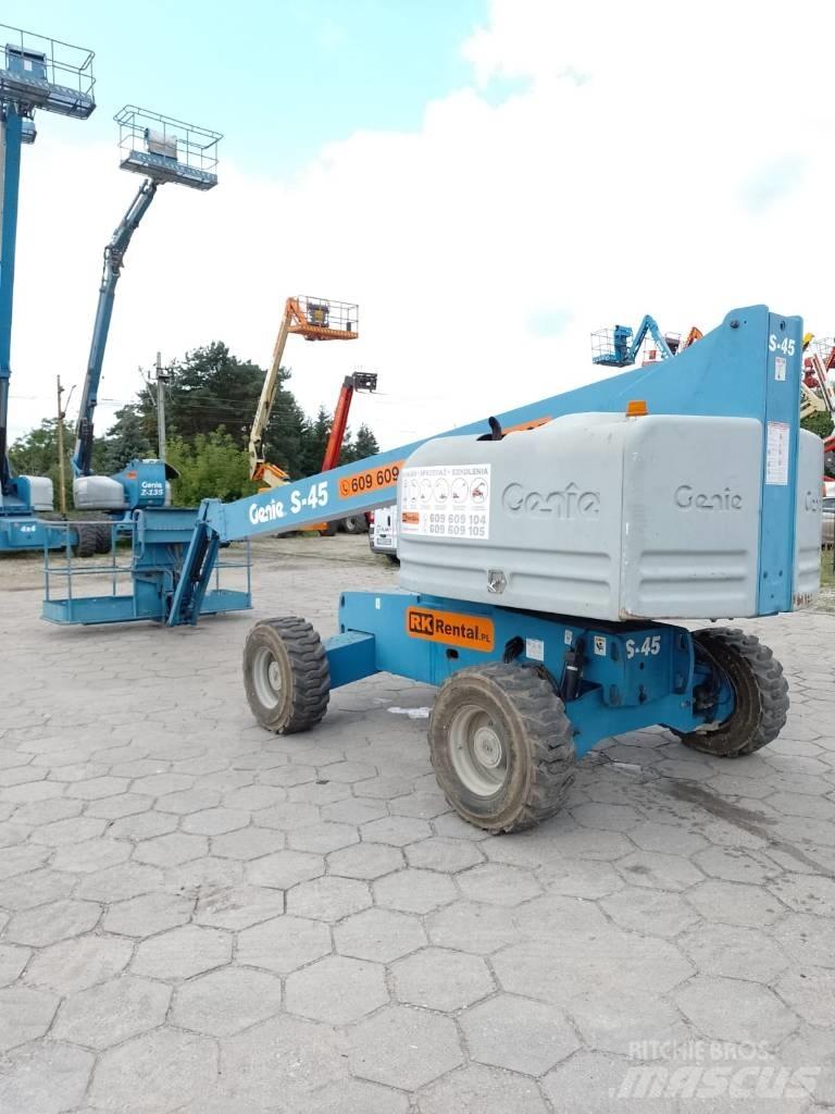 Genie S 45 Teleskopické plošiny