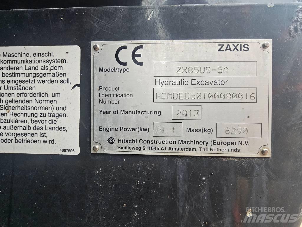 Hitachi ZX 85 US-5 A Midi rýpadla 7t - 12t