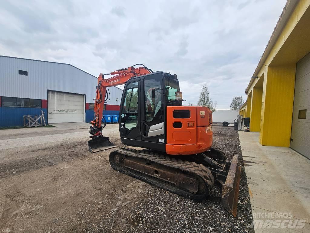 Hitachi ZX 85 US-5 A Midi rýpadla 7t - 12t
