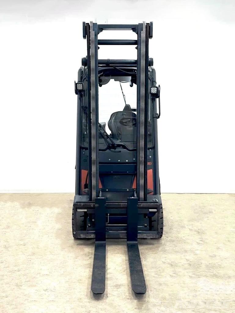 Linde E16 PH-02 Akumulátorové vozíky