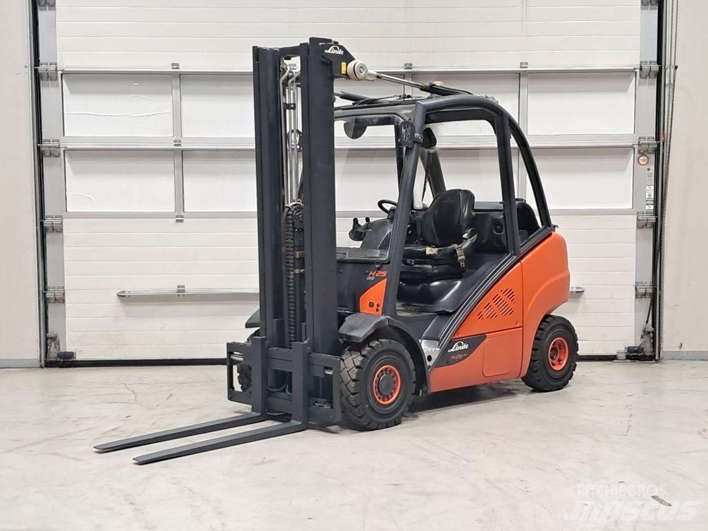 Linde H25T-02 LPG vozíky