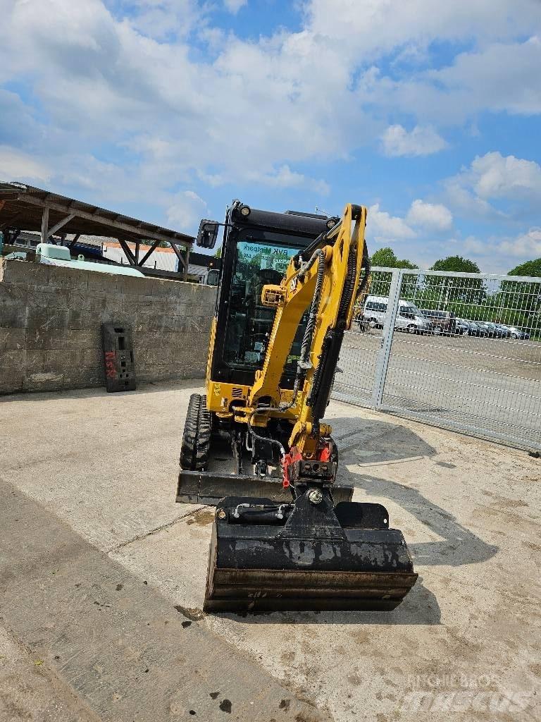 CAT 301.8 Mini rýpadla < 7t