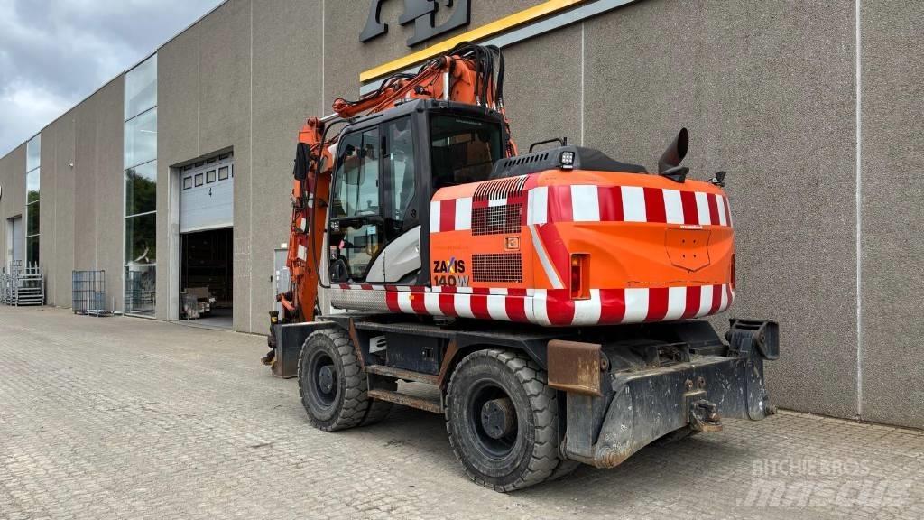 Hitachi ZX 140 W-5 Kolová rýpadla